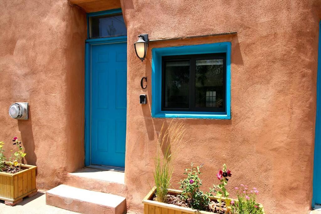 Closson Getaway - Courtyard - Railyard And Plaza Santa Fe Exteriör bild